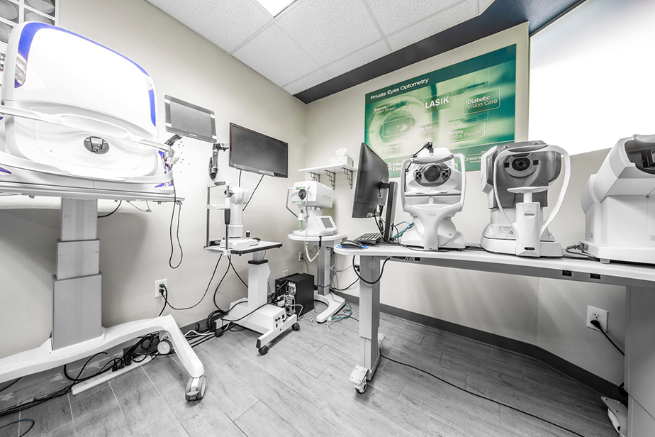Advanced Technology at Private Eyes Optometry